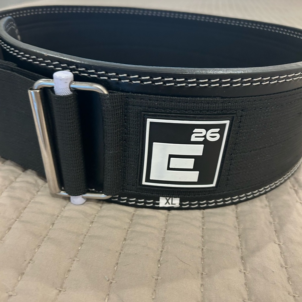 HYBRID LEATHER WEIGHTLIFTING BELT Men's size XL